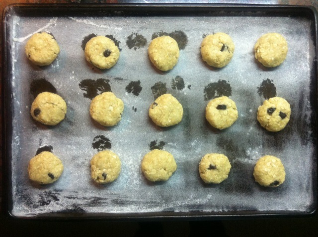 Oatmeal_raisin_cookies3