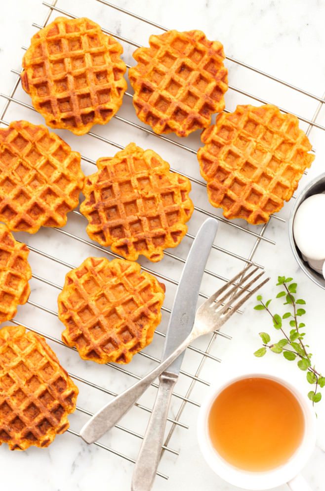 Easy Gluten-Free Pumpkin Waffles (Dairy-Free)