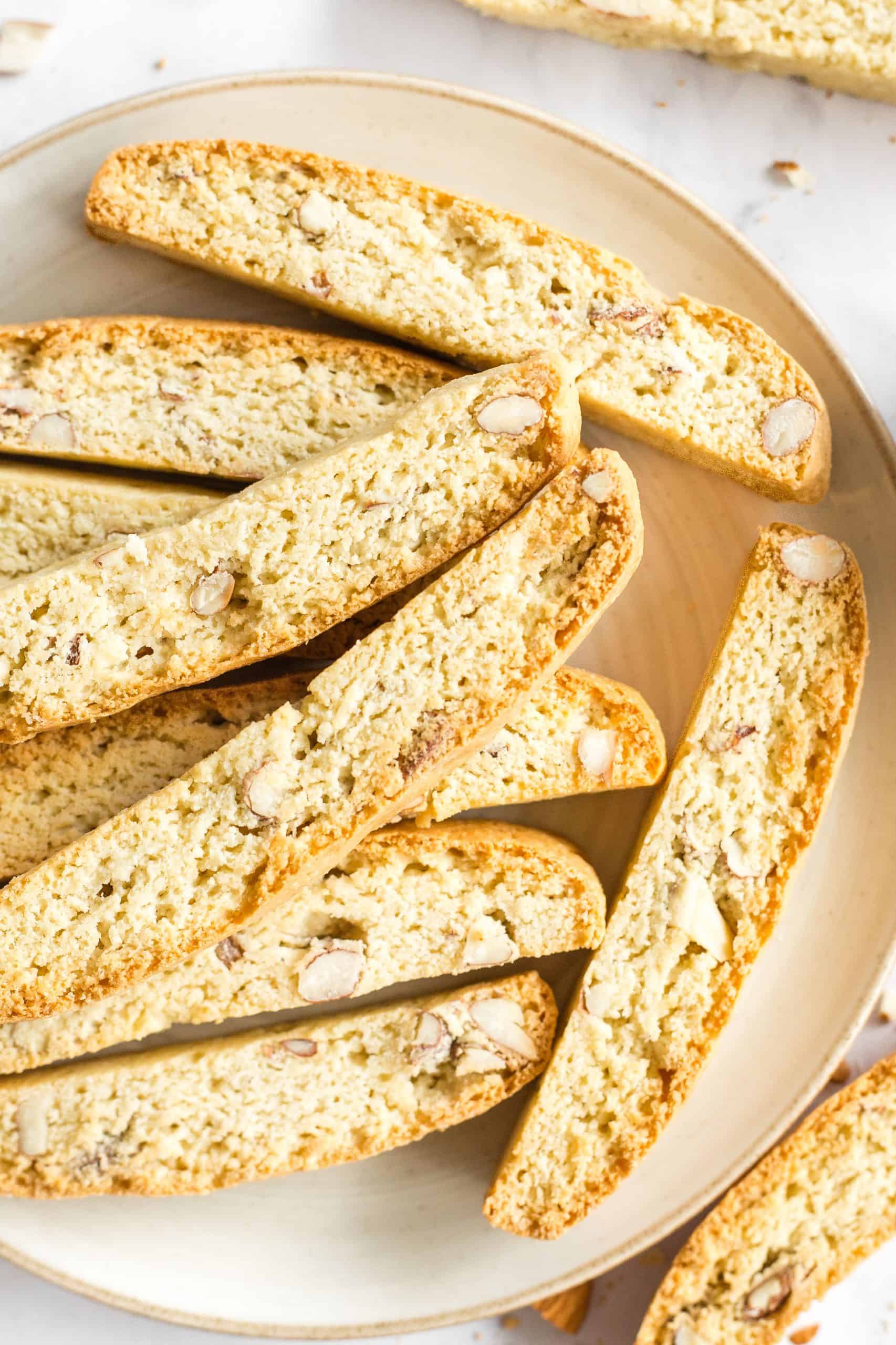 A plate full of biscotti