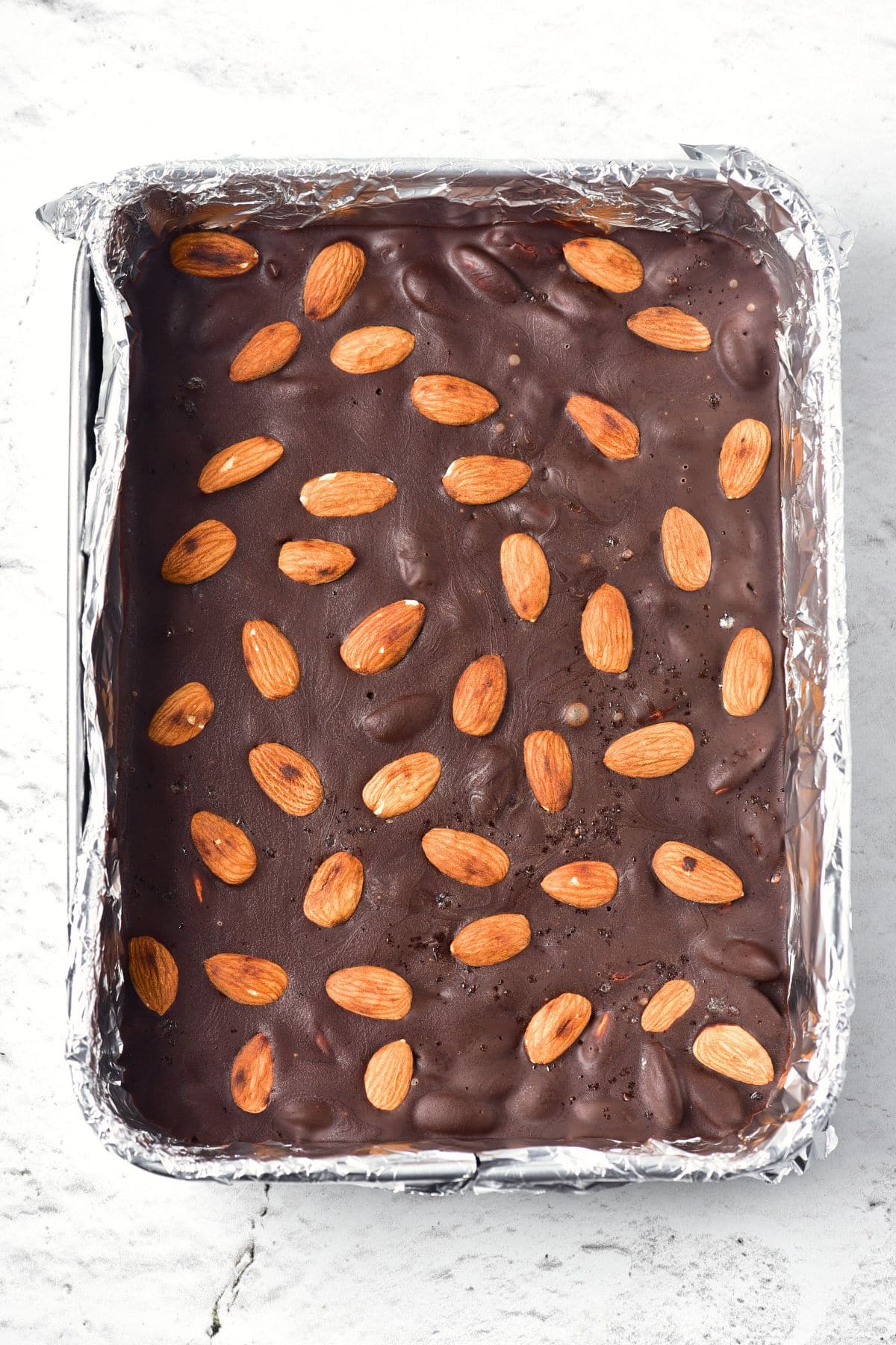 Chilled almond chocolate bark