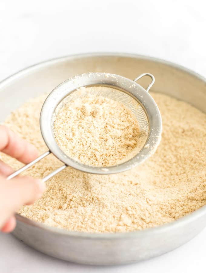Easy 5-Minute Homemade Cashew Flour