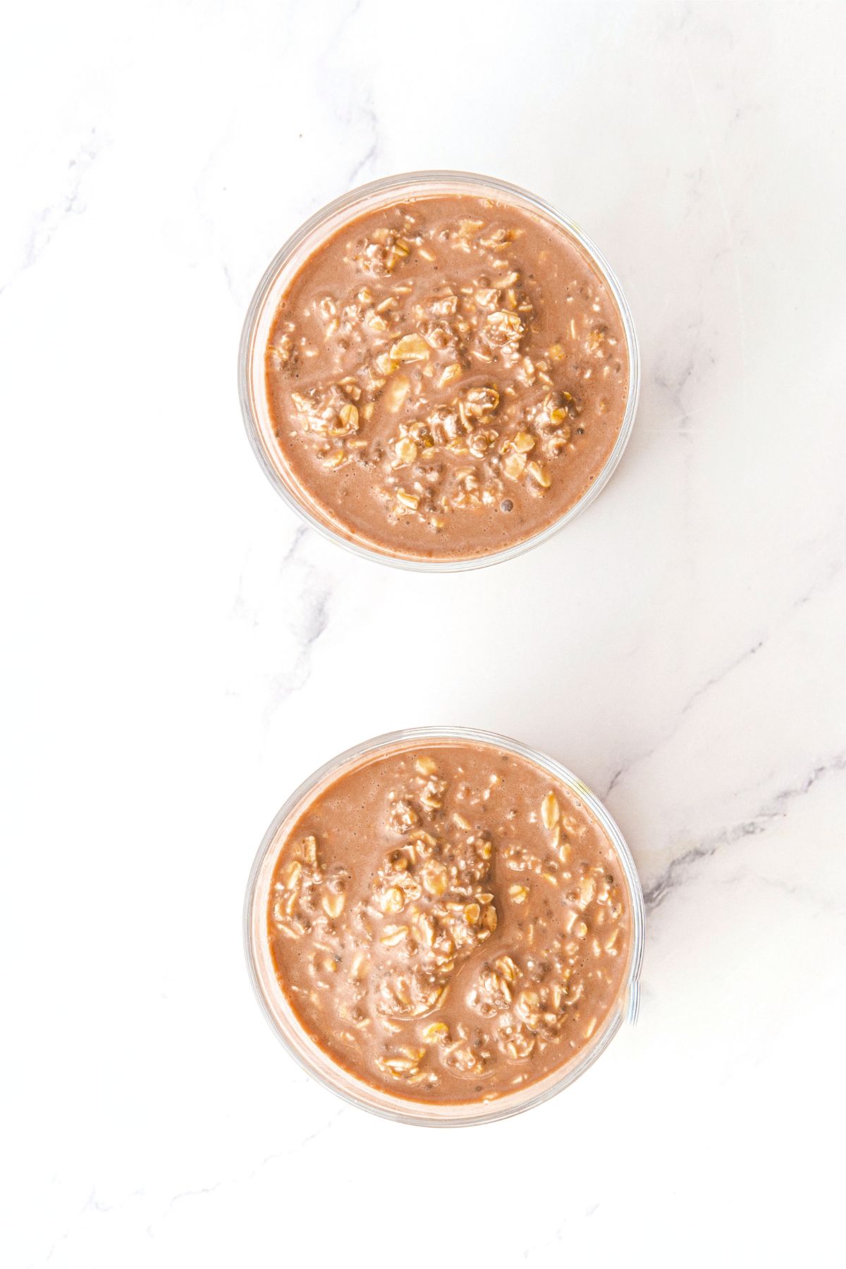 Two jars of gluten-free chocolate overnight oats