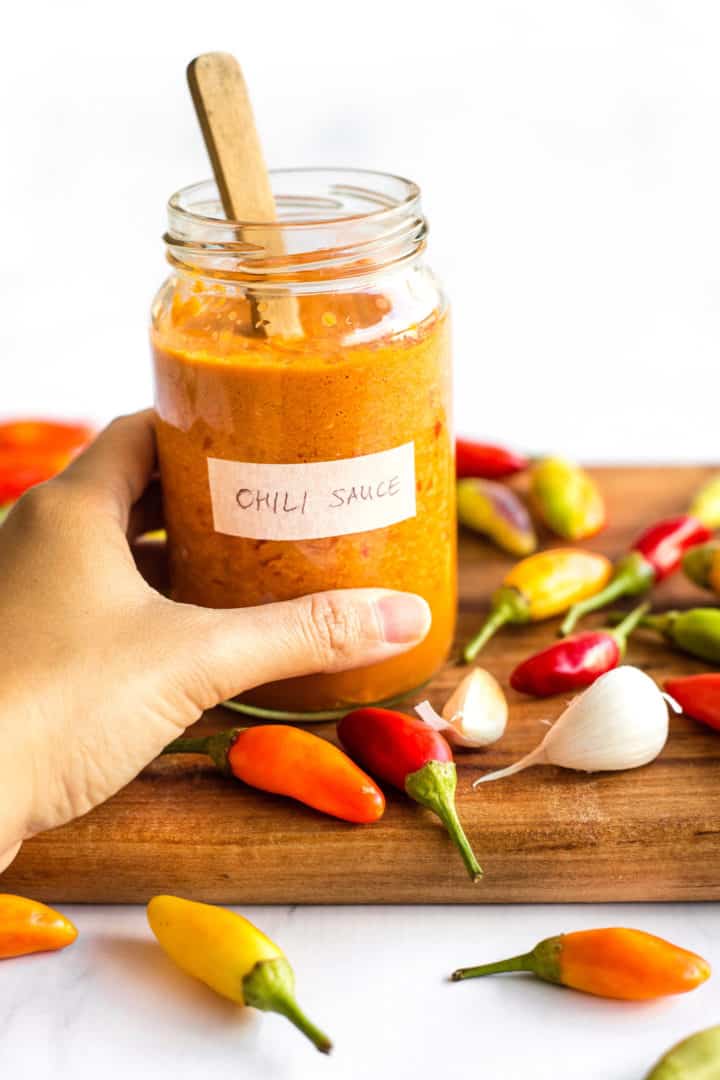 Homemade Sriracha Chili Sauce (Gluten-Free, Paleo)