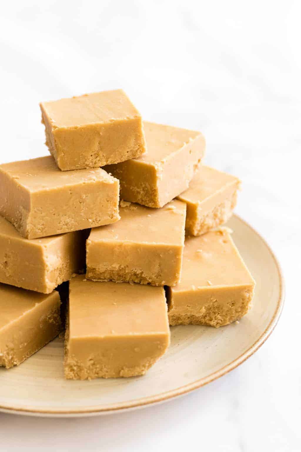 Microwave Peanut Butter Fudge (GlutenFree, DairyFree, Vegan) Dish