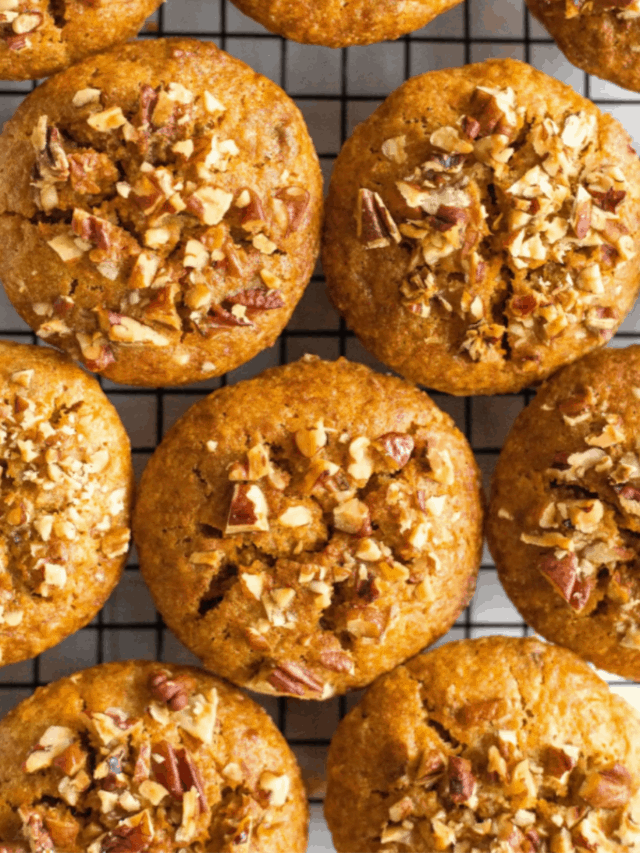 EASY CARROT MUFFINS